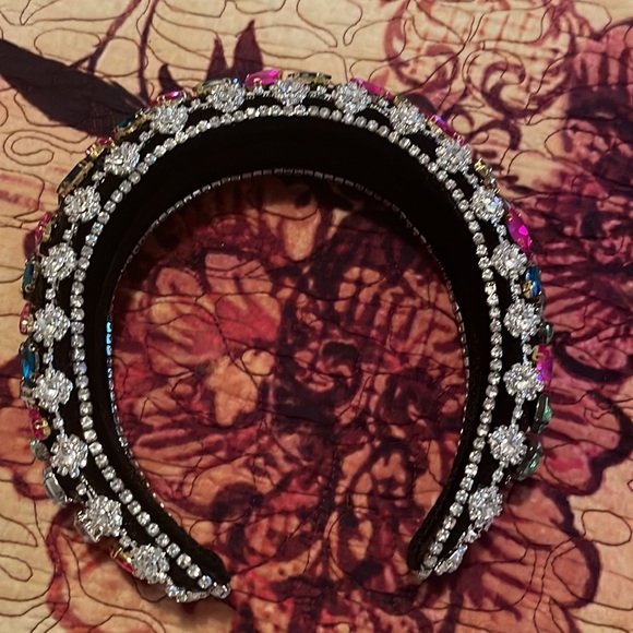 Rhinestone Padded Headband - Picture 5 of 5